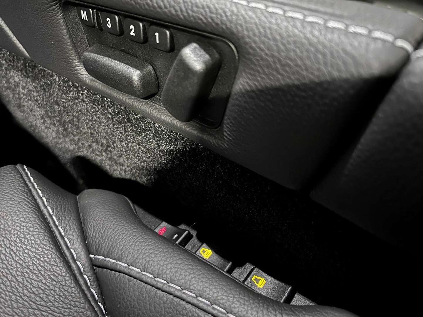 Aston Martin Vantage V8 4.7 Sportshift - 2016 - Joinsteer - #13