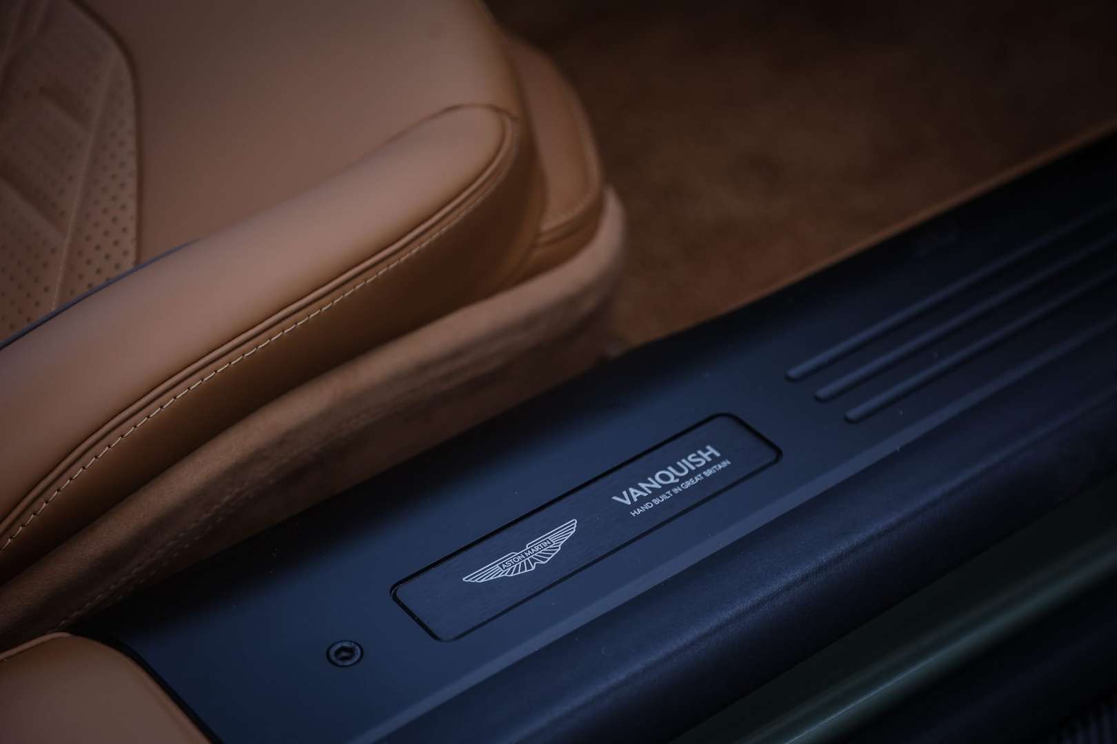 Aston Martin Vanquish 5.2 V12 - 2025 - Joinsteer - #13