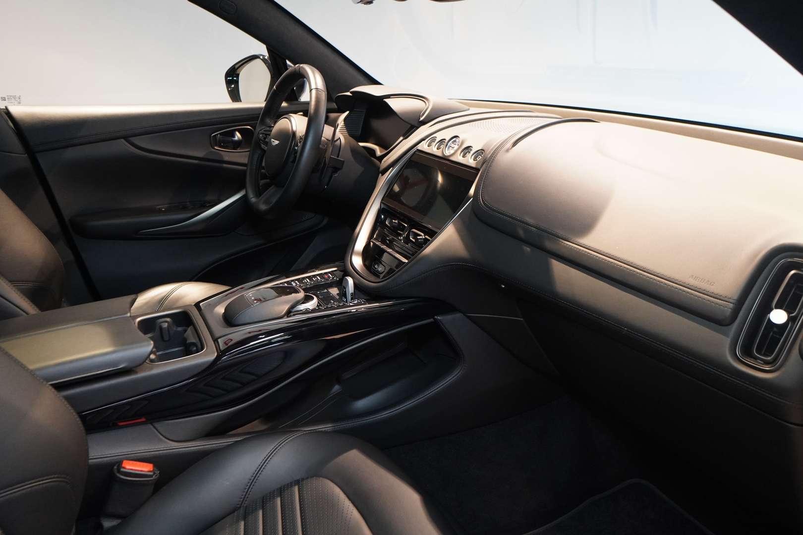 Aston Martin DBX V8 - 2022 - Joinsteer - #12