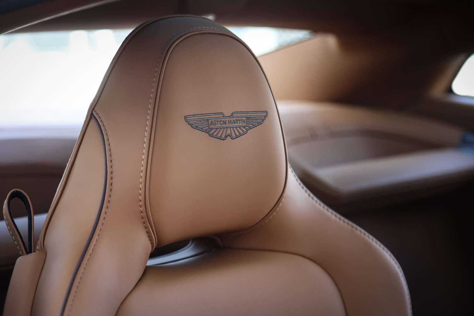 Aston Martin Vanquish 5.2 V12 - 2025 - Joinsteer - #16