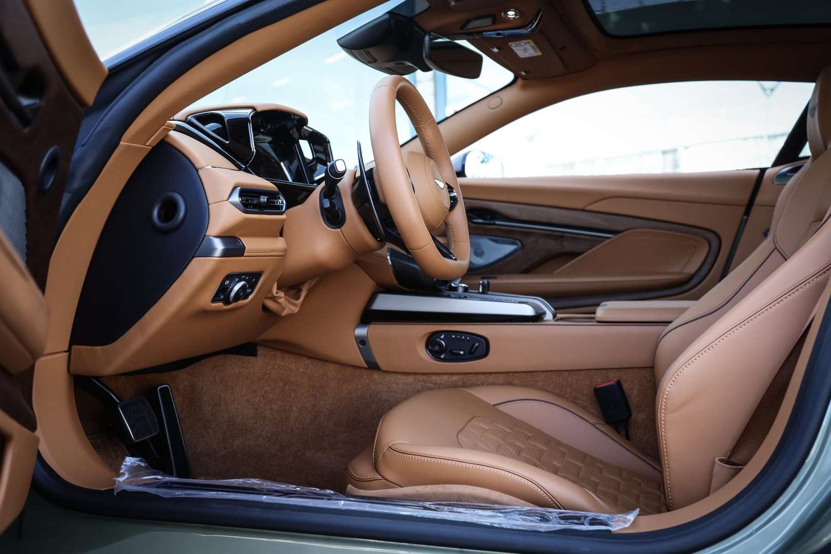 Aston Martin Vanquish 5.2 V12 - 2025 - Joinsteer - #17