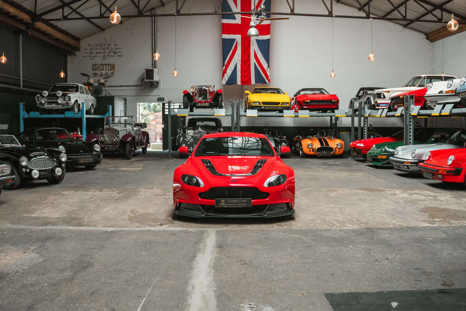 Aston Martin Vantage V12 GT12 - 2018 - Joinsteer - #3