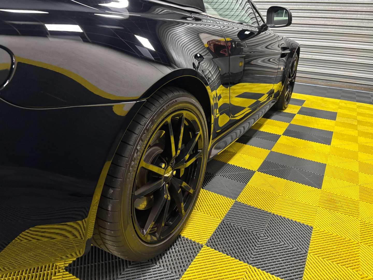 Aston Martin Vantage Roadster V8 Sportshift - 2011 - Joinsteer - #8