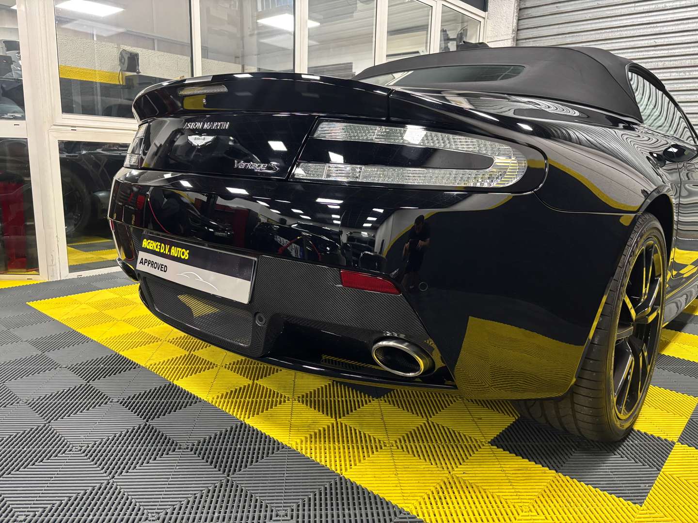 Aston Martin Vantage Roadster V8 Sportshift - 2011 - Joinsteer - #9