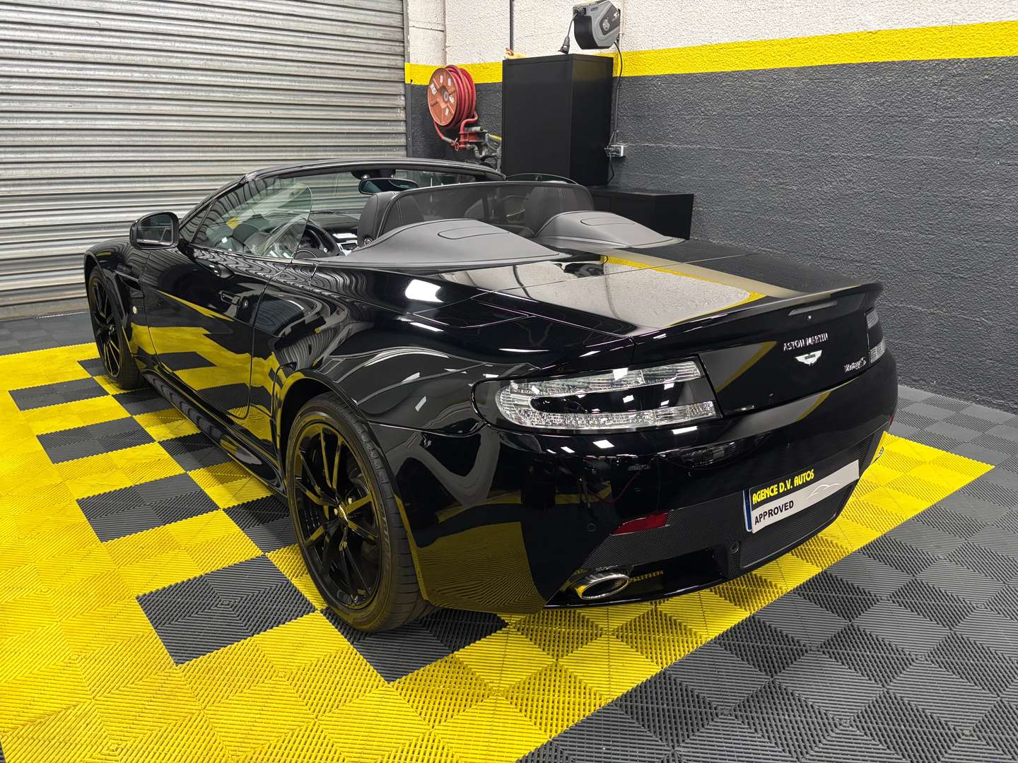 Aston Martin Vantage Roadster V8 Sportshift - 2011 - Joinsteer - #11