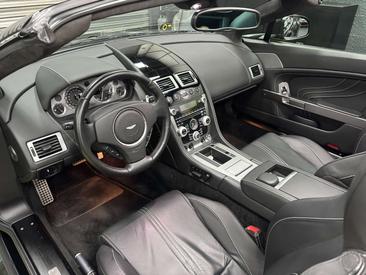Aston Martin Vantage Roadster V8 Sportshift — photo 18