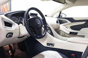 Aston Martin Vanquish Zagato Shooting Brake — photo 22