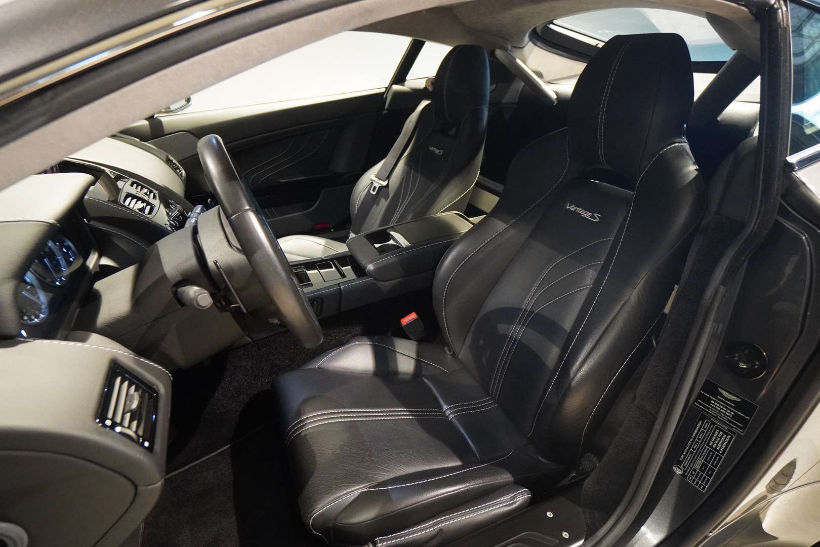 Aston Martin V8 Vantage 4.7 S - 2016 - Joinsteer - #9