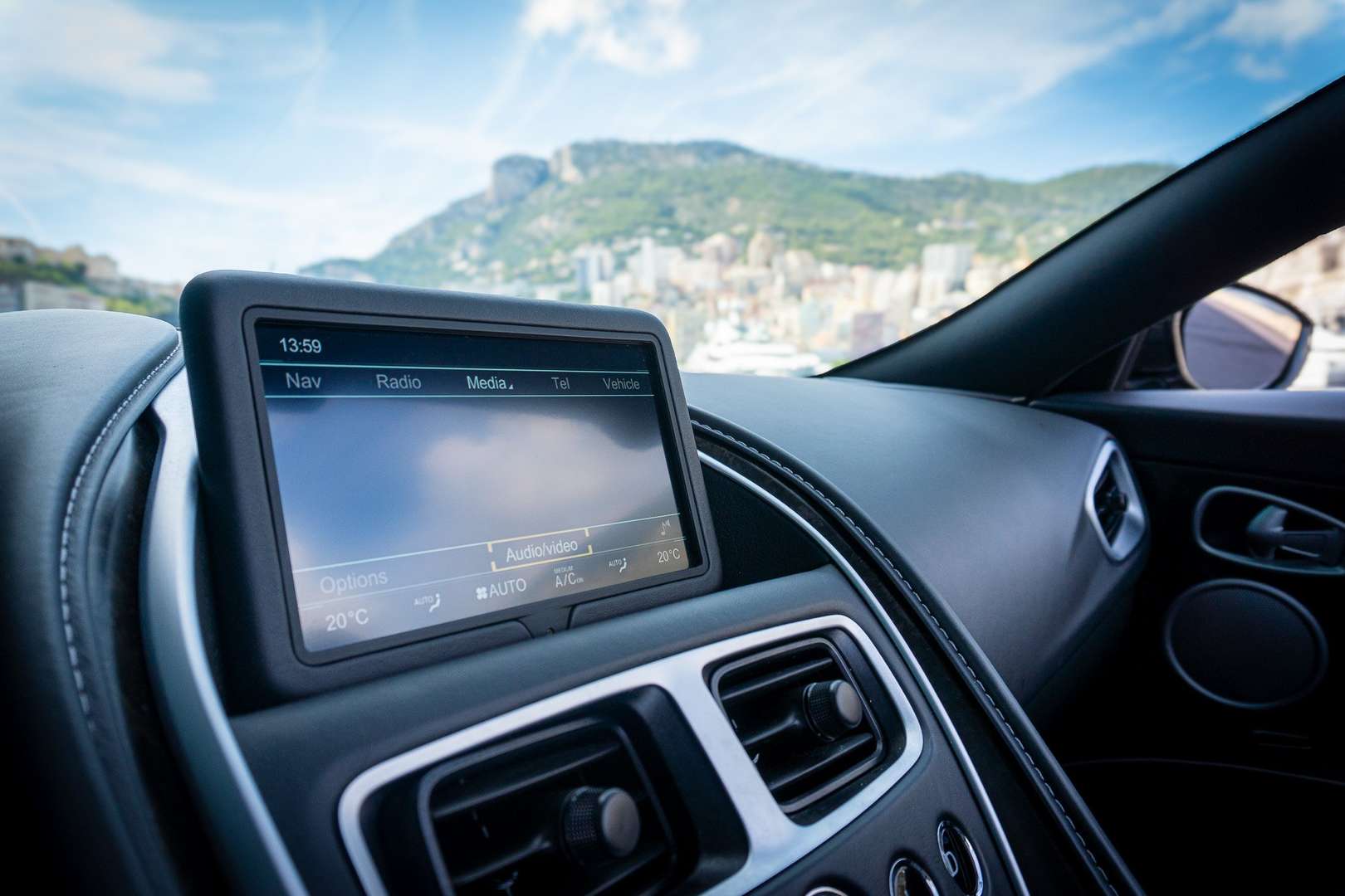 Aston Martin DBS Volante V12 5.2 Superleggera - 2021 - Joinsteer - #7