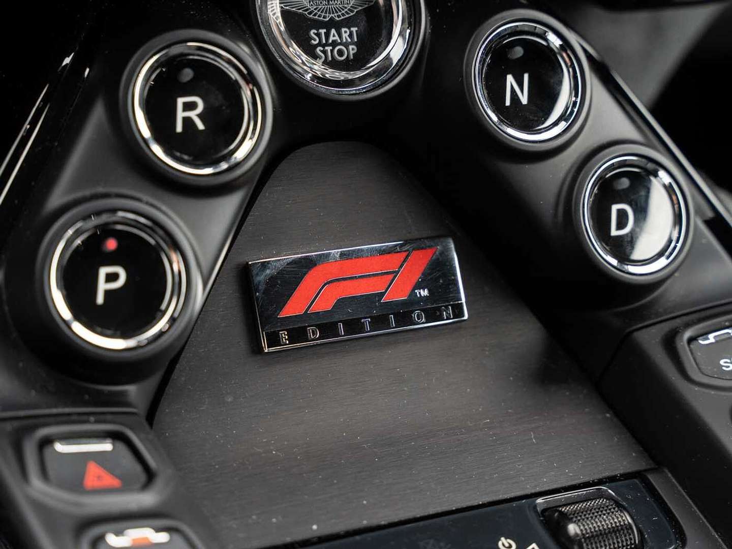 Aston Martin V8 Vantage F1 Edition Carbon Fibre Seats - 2023 - Joinsteer - #31