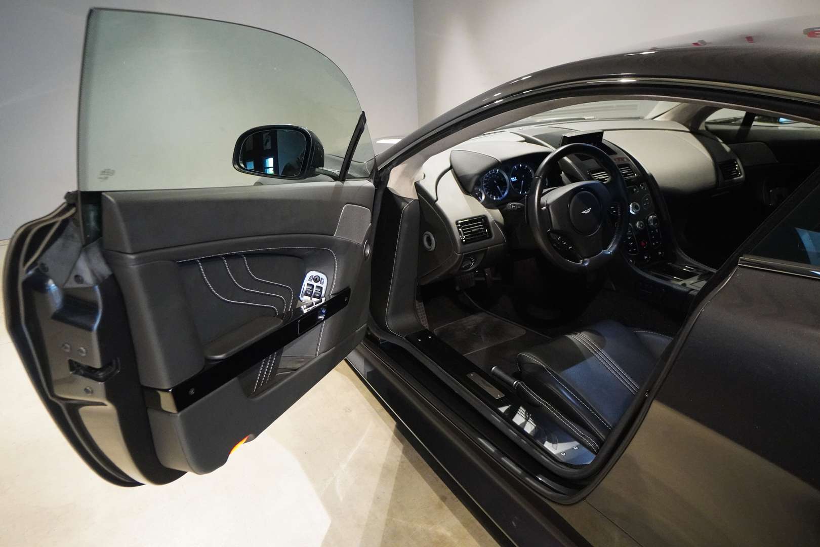 Aston Martin V8 Vantage 4.7 S - 2016 - Joinsteer - #11