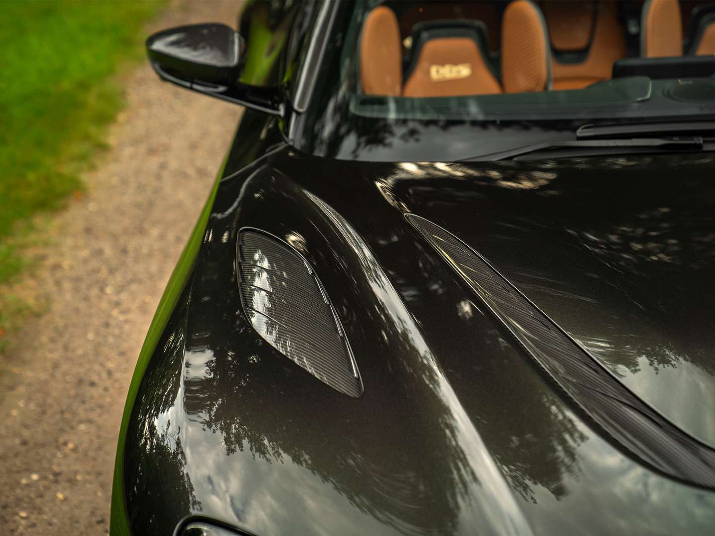 Aston Martin DBS Volante 770 Ultimate Carbon Pack - 2024 - Joinsteer - #4