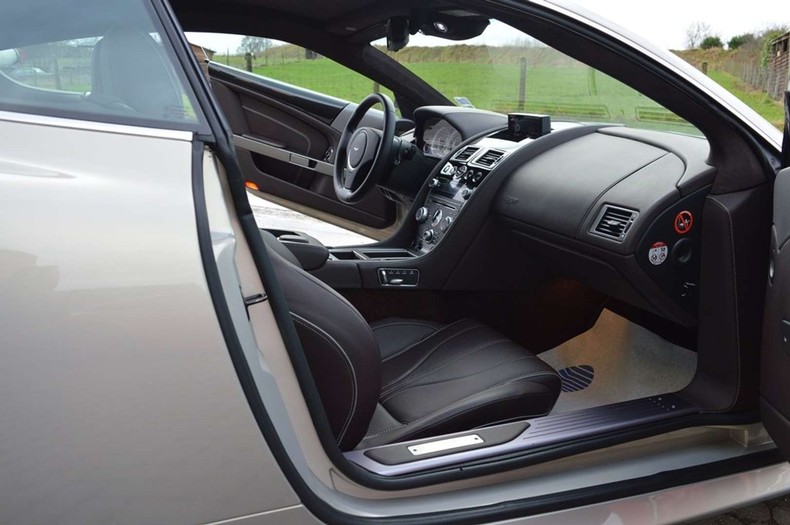 Aston Martin DB9 Coupe Virage - 2011 - Joinsteer - #6