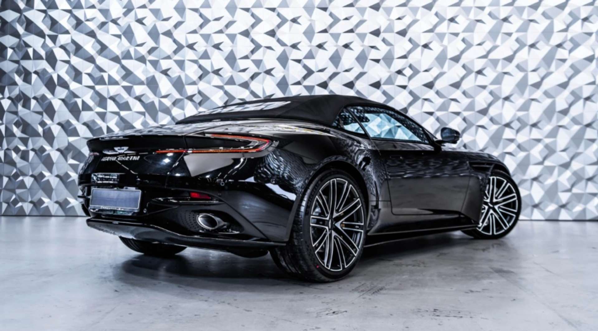 Aston Martin DB12 4.0 V8 - 2025 - Joinsteer - #4