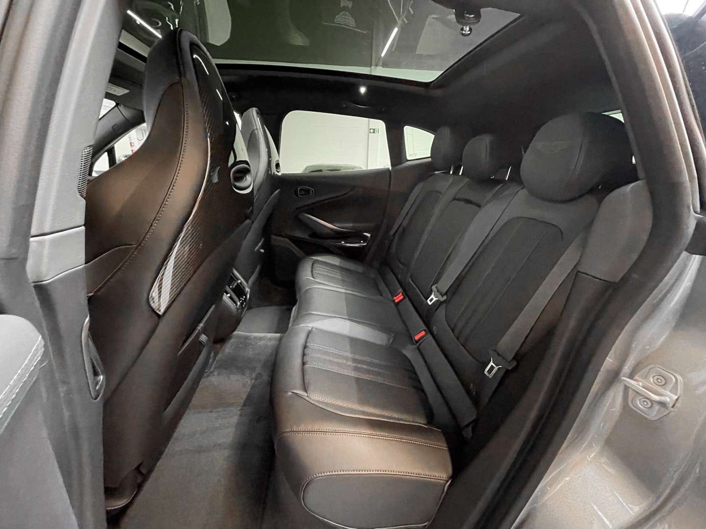 Aston Martin DBX 707 - 2025 - Joinsteer - #30