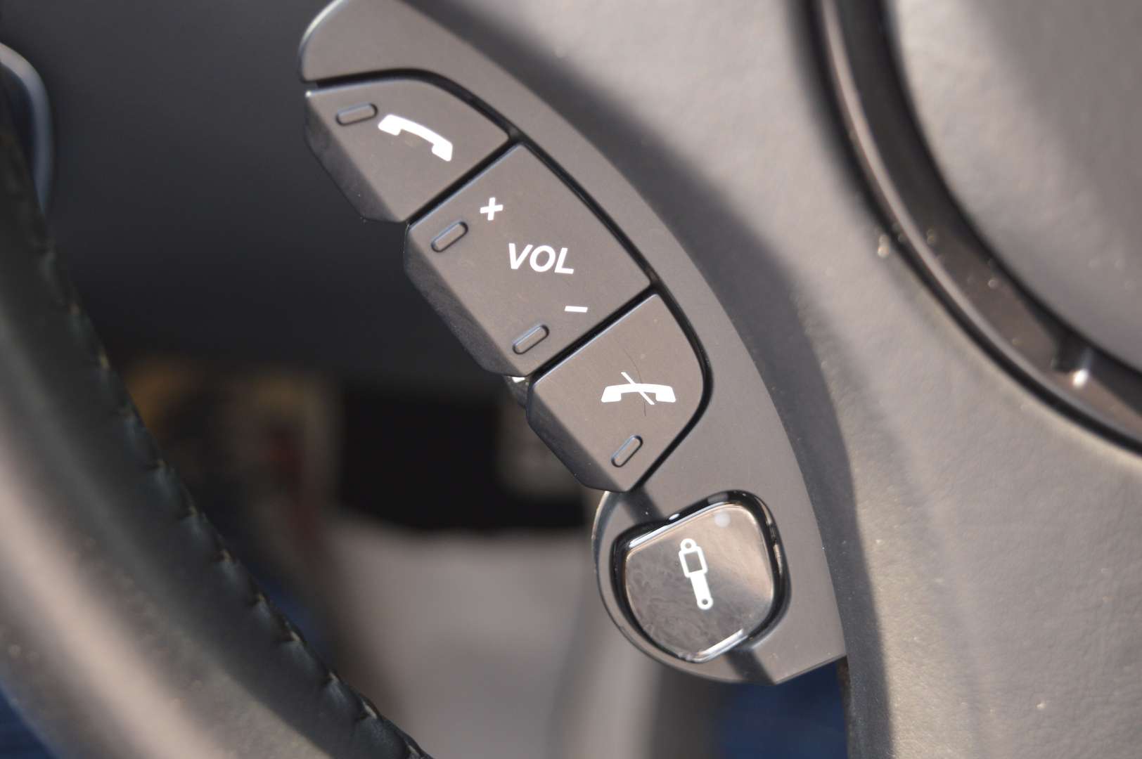 Aston Martin Vanquish Coupé 5.9i V12 Carbon Pack - 2017 - Joinsteer - #14