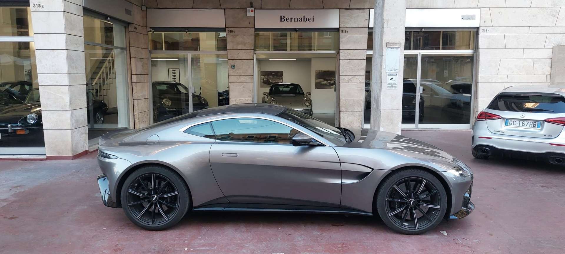 Aston Martin Vantage Coupe 4.0 V8 - 2020 - Joinsteer - #4
