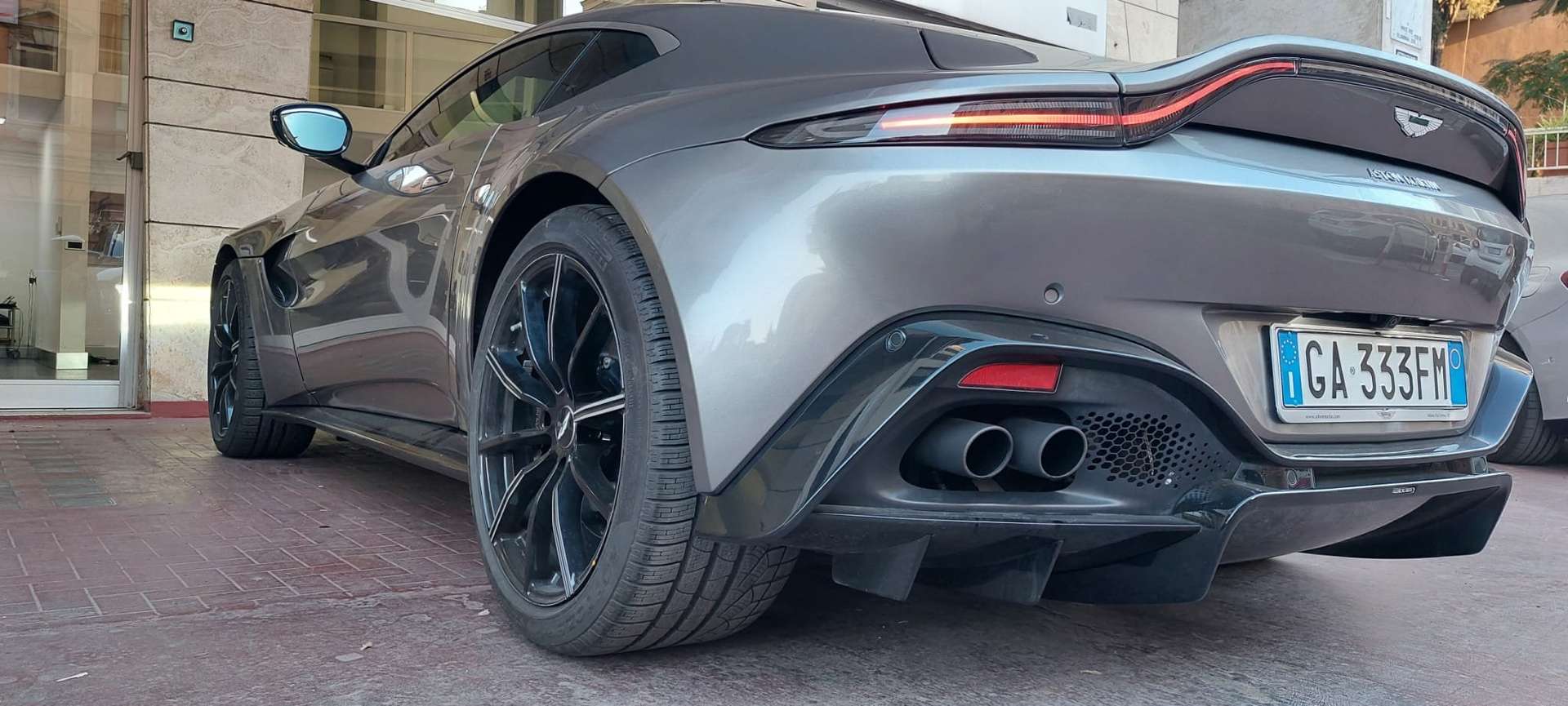 Aston Martin Vantage Coupe 4.0 V8 - 2020 - Joinsteer - #6