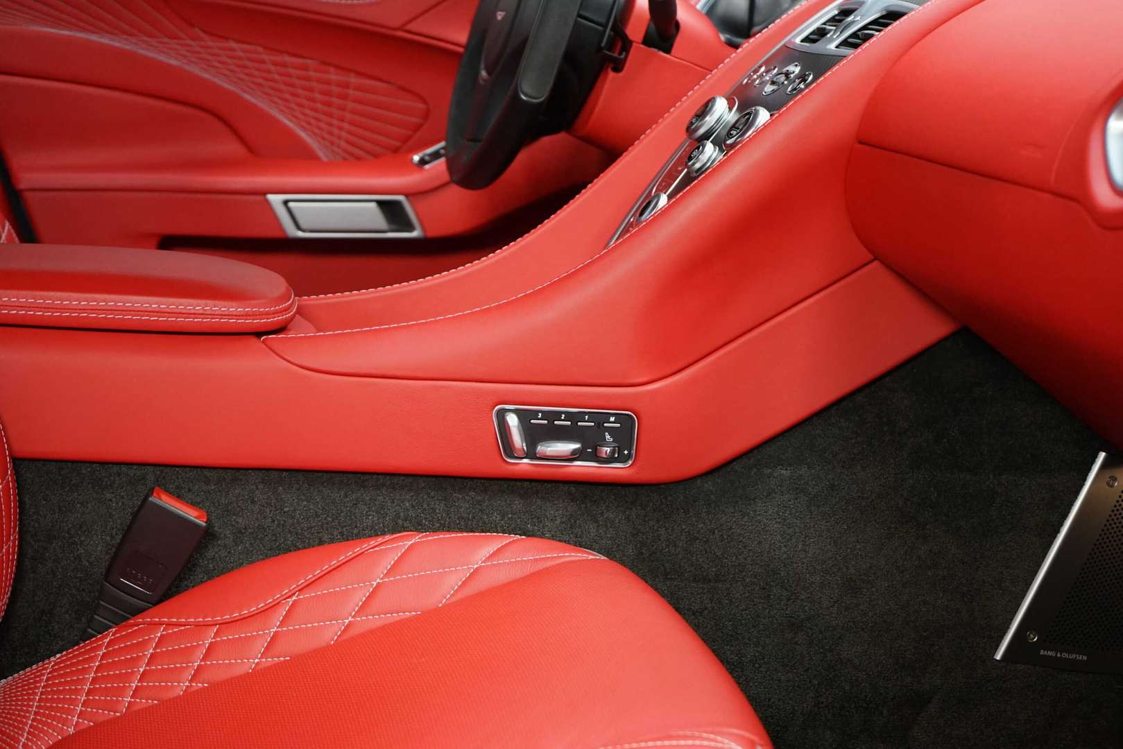 Aston Martin Vanquish 6.0 V12 - 2017 - Joinsteer - #28