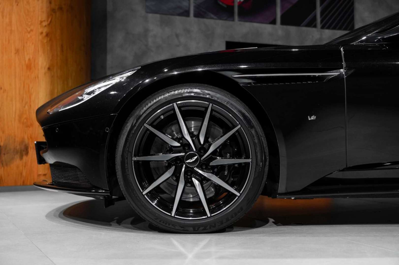 Aston Martin DB11 5.2 V12 Biturbo - 2019 - Joinsteer - #32