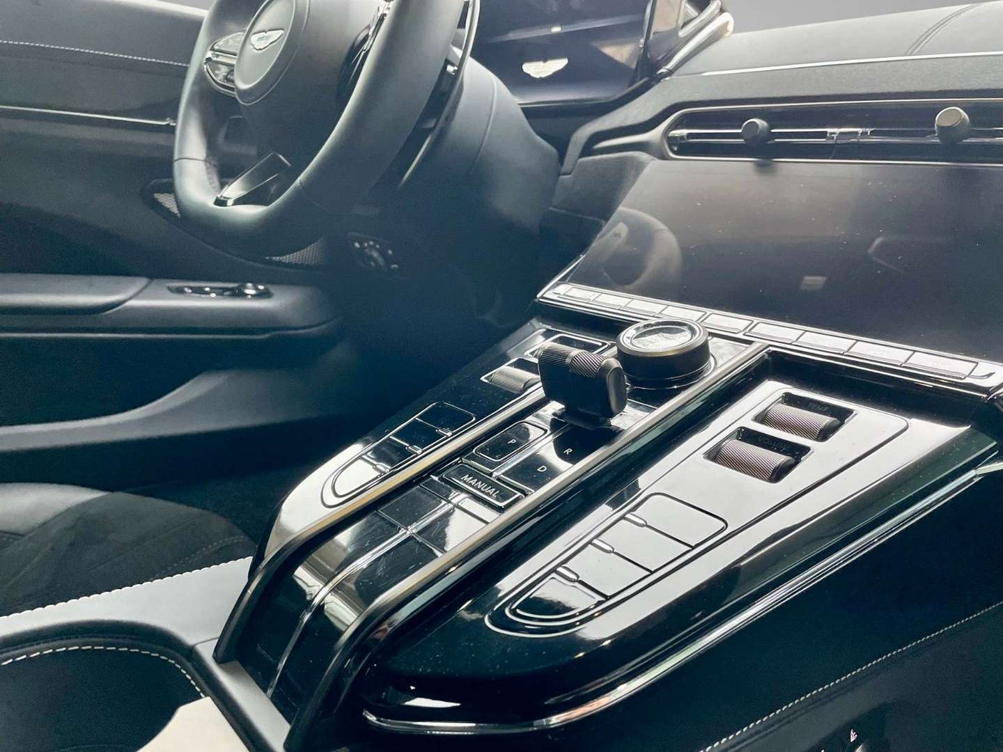 Aston Martin V8 Vantage V8 MY25 - 2024 - Joinsteer - #17