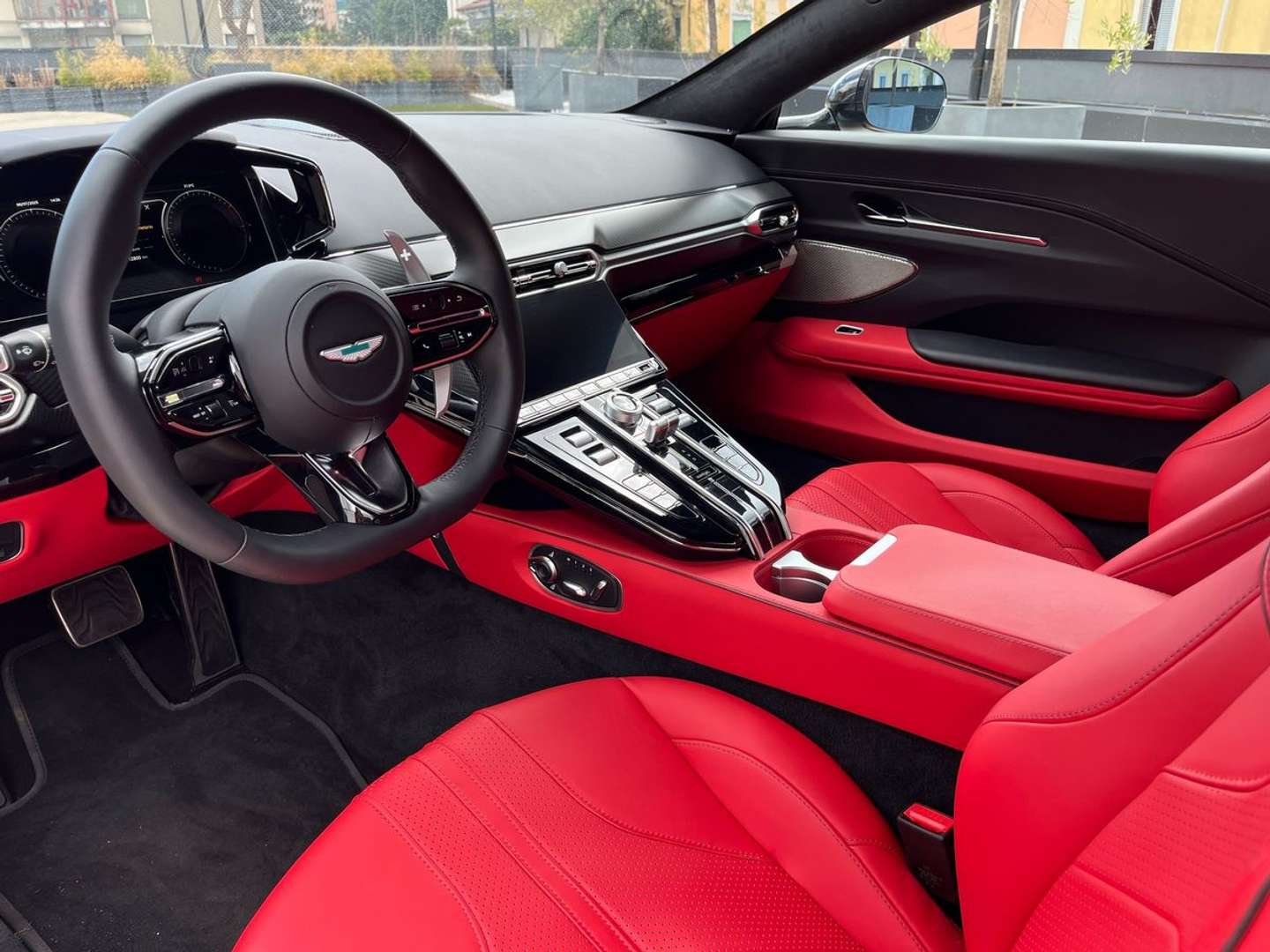 Aston Martin Vantage Coupe 4.0 V8 Auto - 2024 - Joinsteer - #2