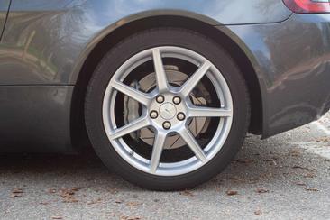 Aston Martin Vantage Coupe V8 N400 Sportshift — photo 22