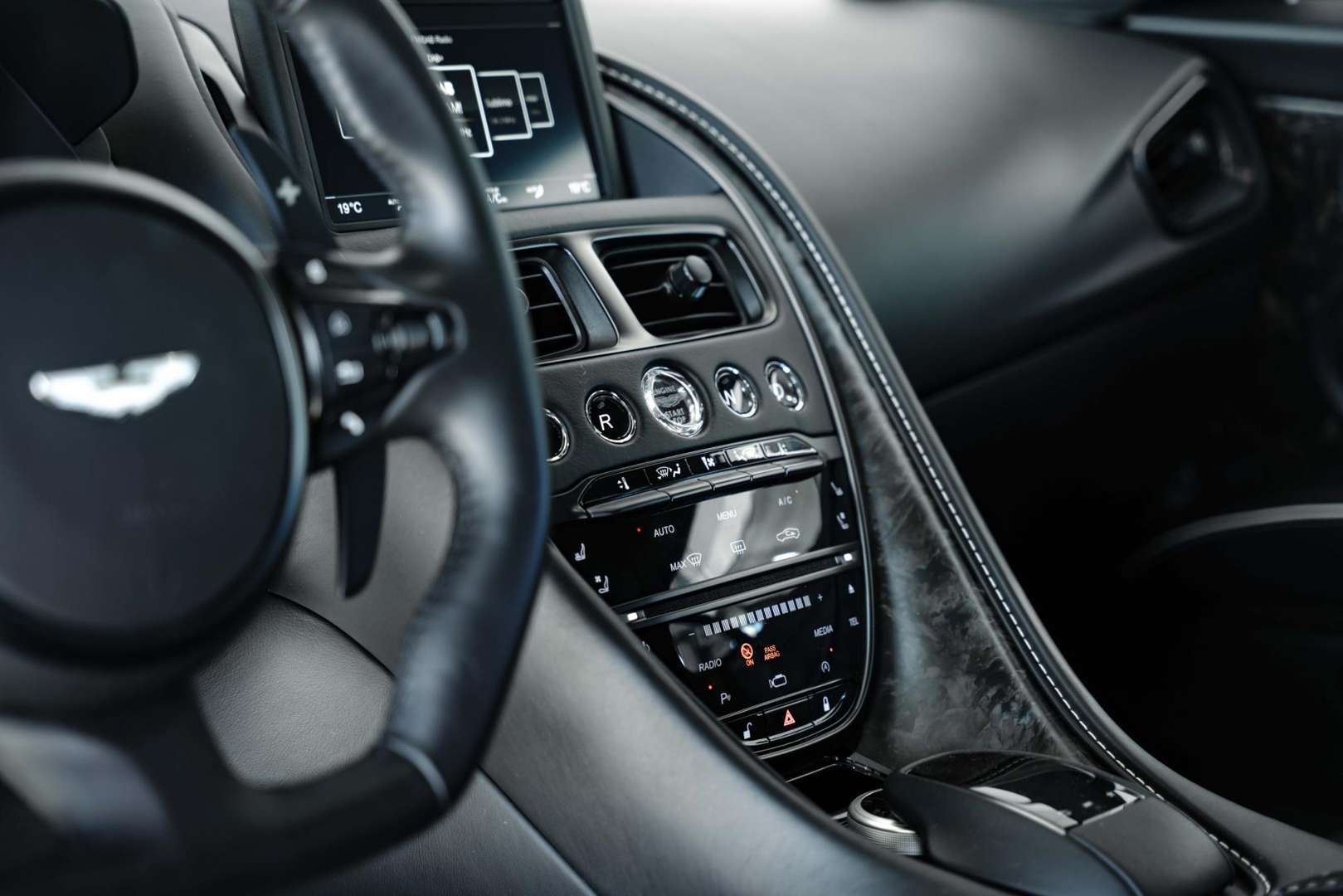 Aston Martin DBS Superleggera 5.2 V12 - 2019 - Joinsteer - #31