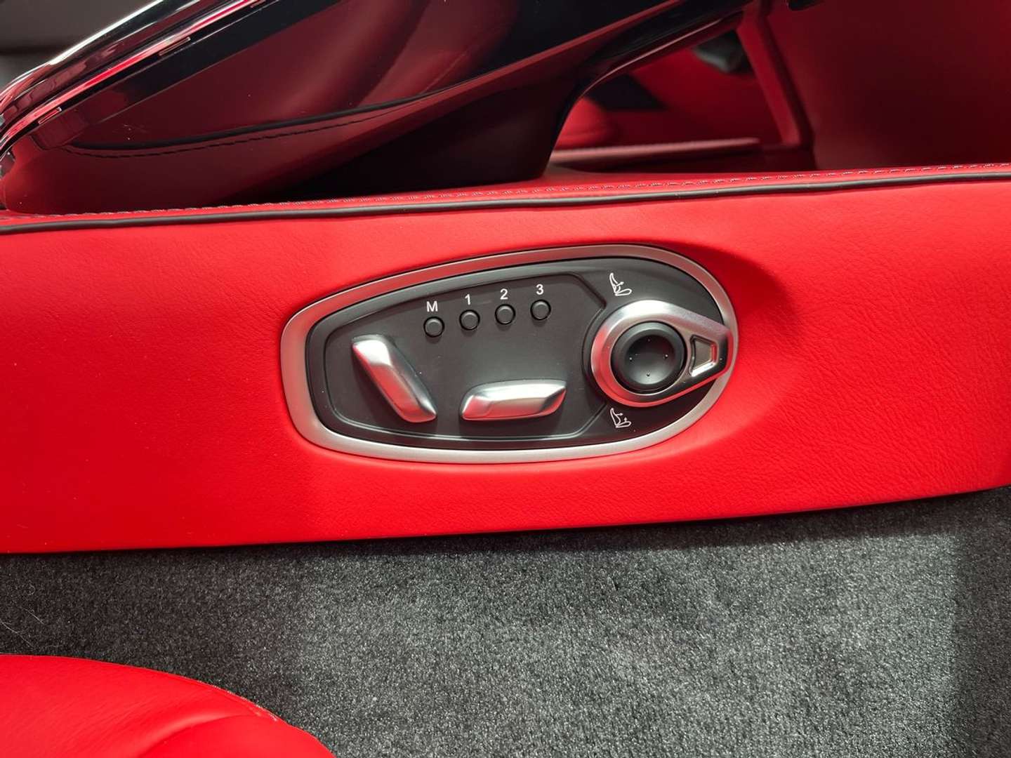 Aston Martin Vantage Coupe 4.0 V8 Auto - 2024 - Joinsteer - #15