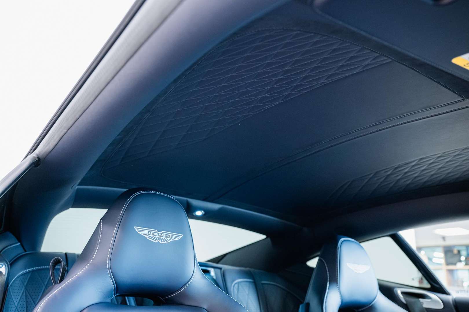 Aston Martin DB12 Coupé - 2025 - Joinsteer - #18