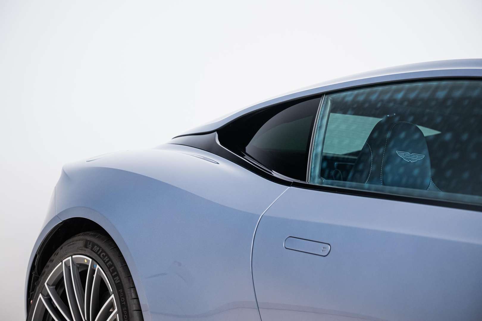 Aston Martin DB12 Coupé - 2025 - Joinsteer - #20