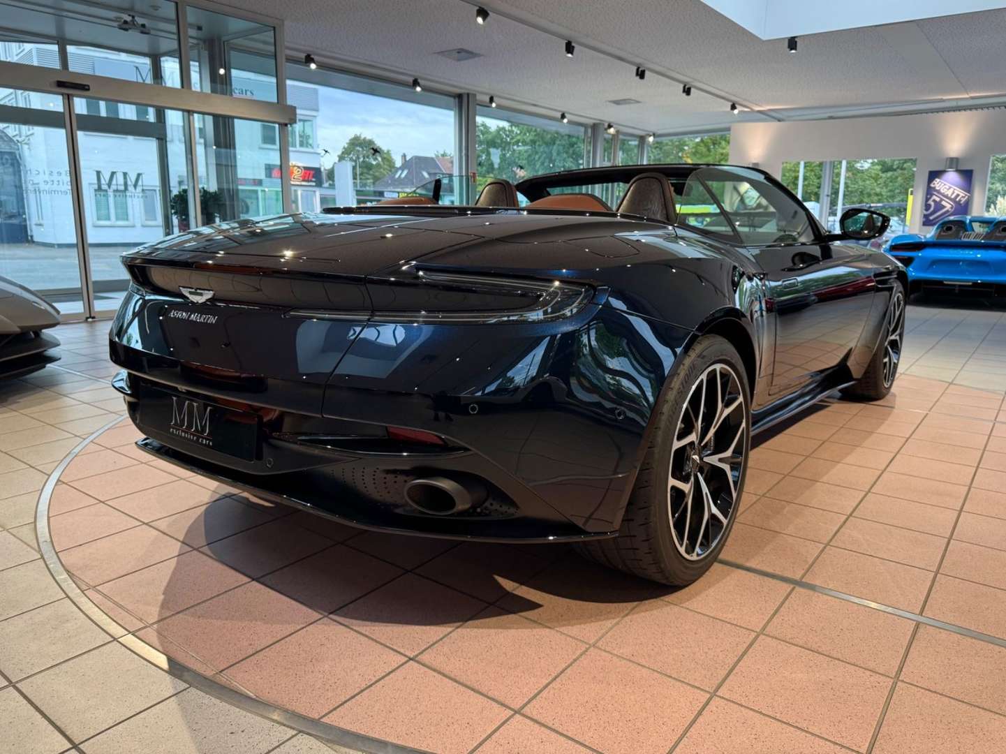 Aston Martin DB11 Volante V8 - 2018 - Joinsteer - #10