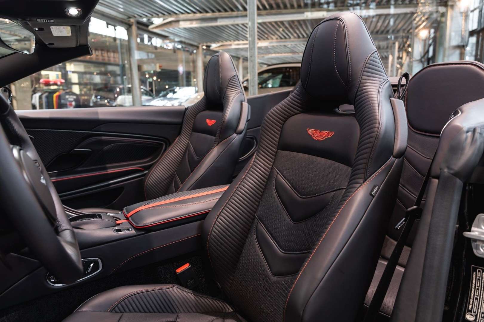 Aston Martin DBS Volante 770 Ultimate - 2025 - Joinsteer - #13