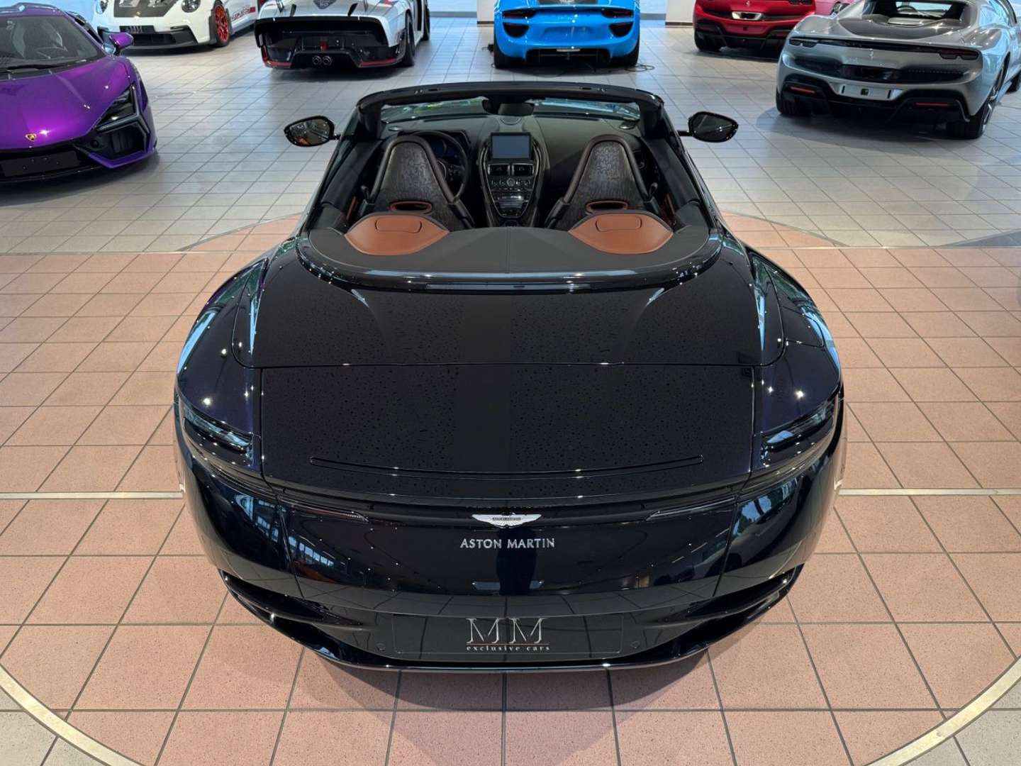 Aston Martin DB11 Volante V8 - 2018 - Joinsteer - #13