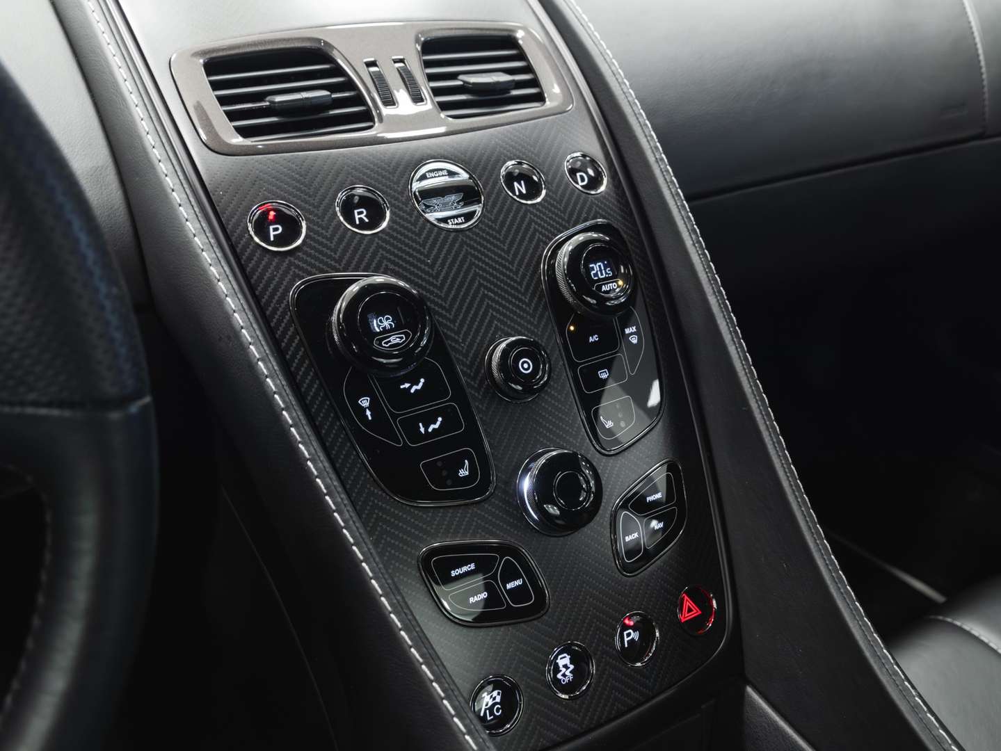 Aston Martin Vanquish Coupé Carbon White Edition - 2015 - Joinsteer - #45