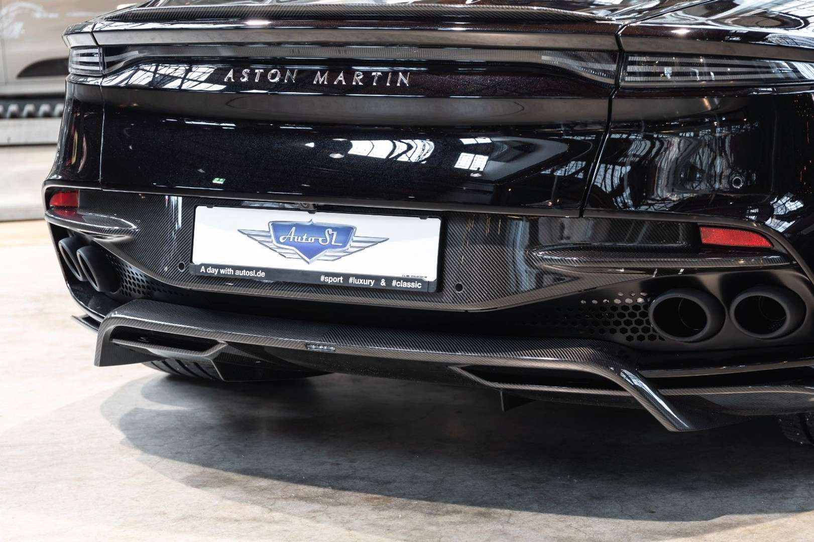 Aston Martin DBS Volante 770 Ultimate - 2025 - Joinsteer - #29