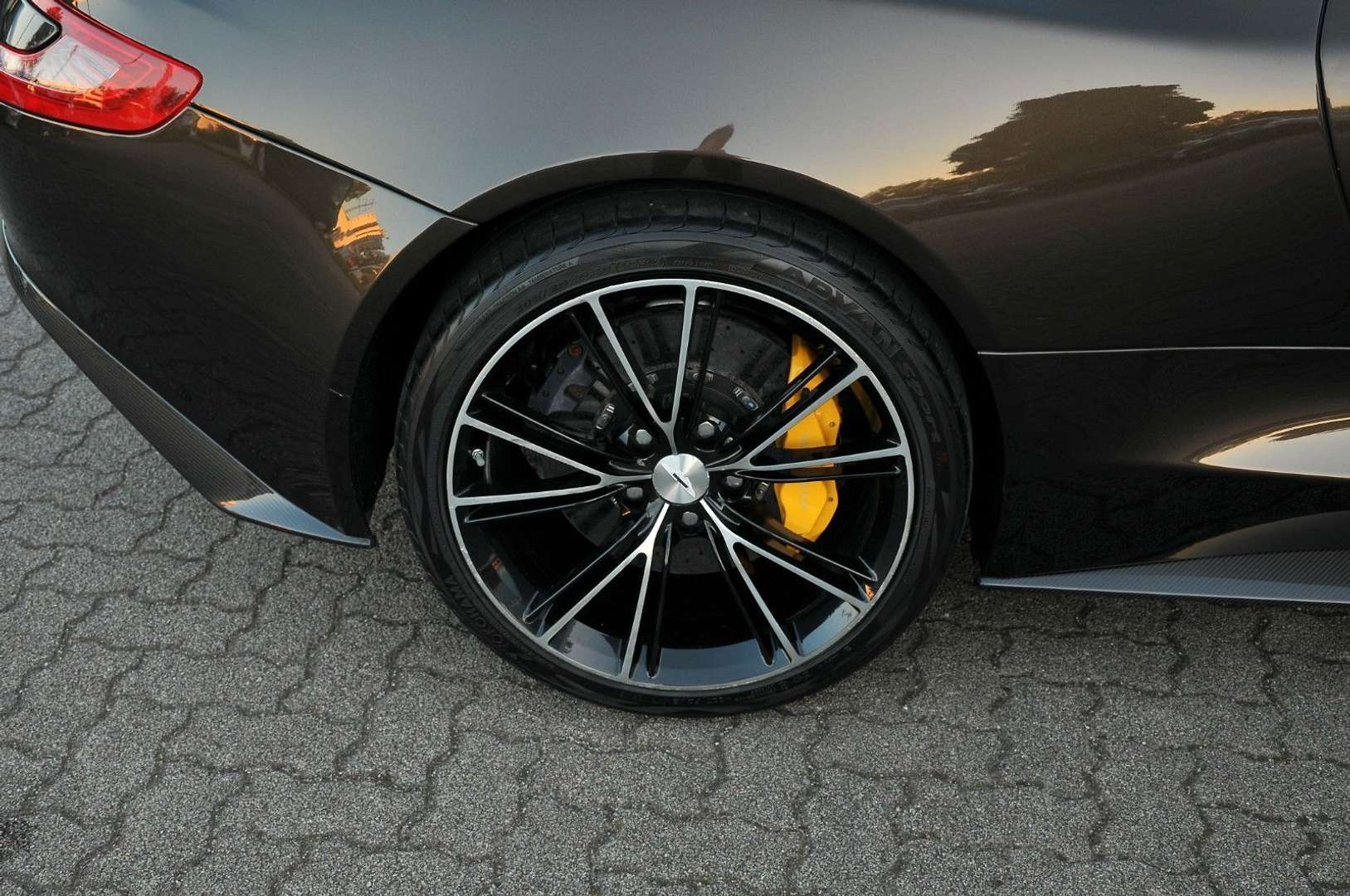 Aston Martin Vanquish 6.0 Carbon - 2014 - Joinsteer - #10