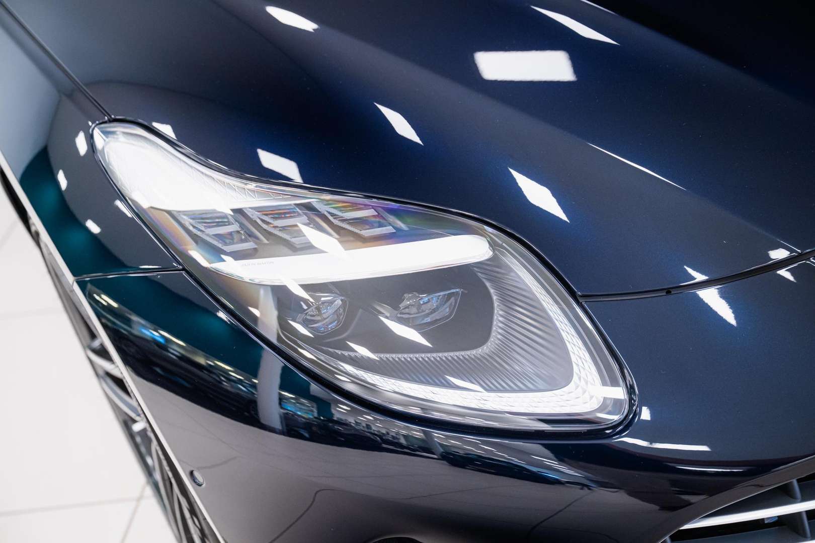 Aston Martin DB12 Volante - 2025 - Joinsteer - #11