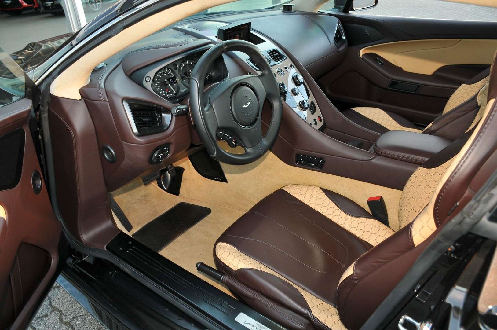 Aston Martin Vanquish 6.0 Carbon - 2014 - Joinsteer - #11