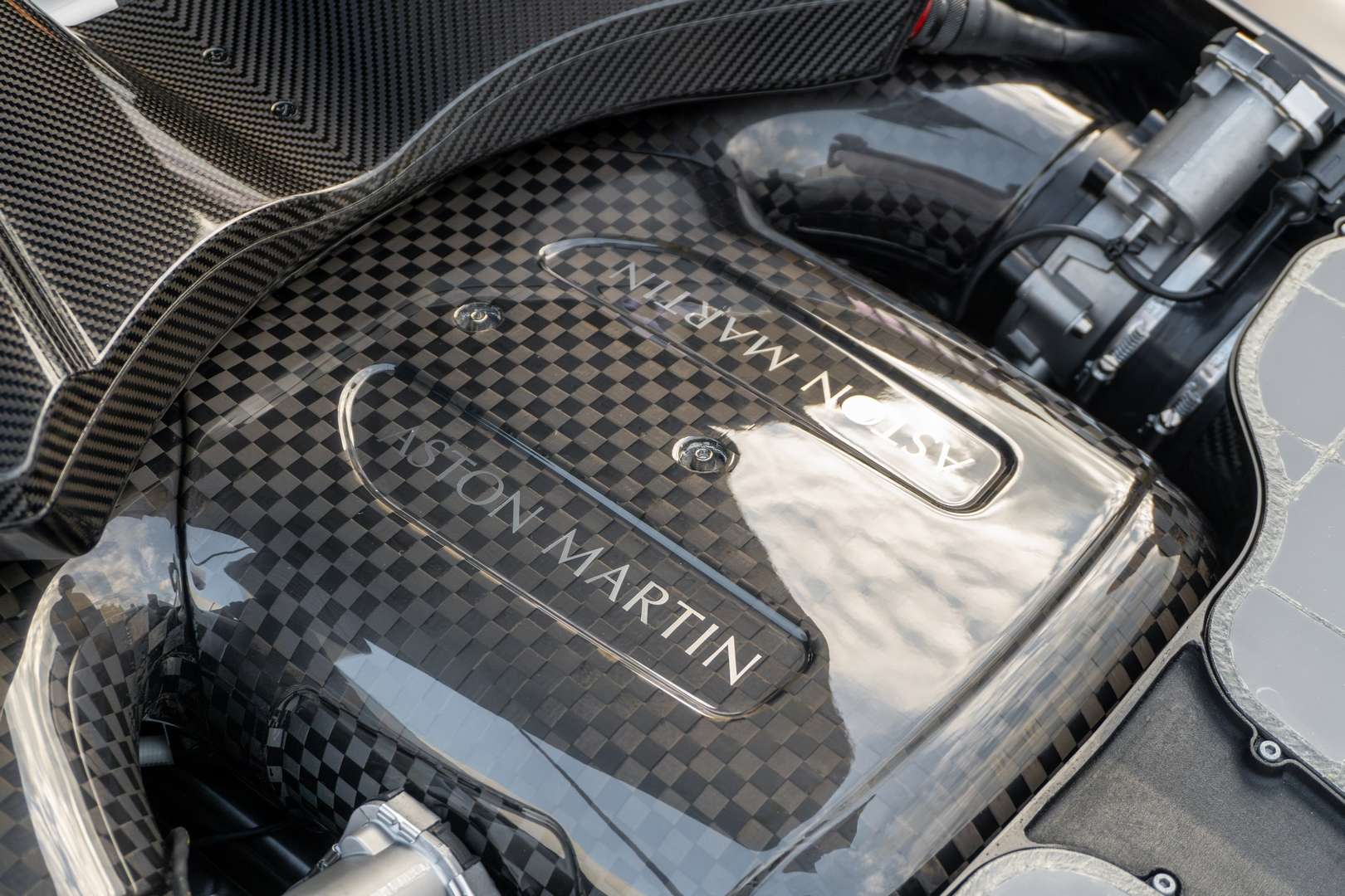 Aston Martin Valkyrie - 2022 - Joinsteer - #43