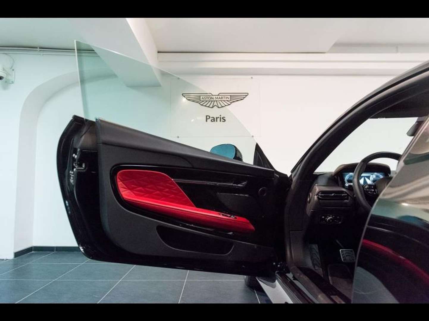 Aston Martin DB12 V8 4.0 680ch BVA8 - 2024 - Joinsteer - #4