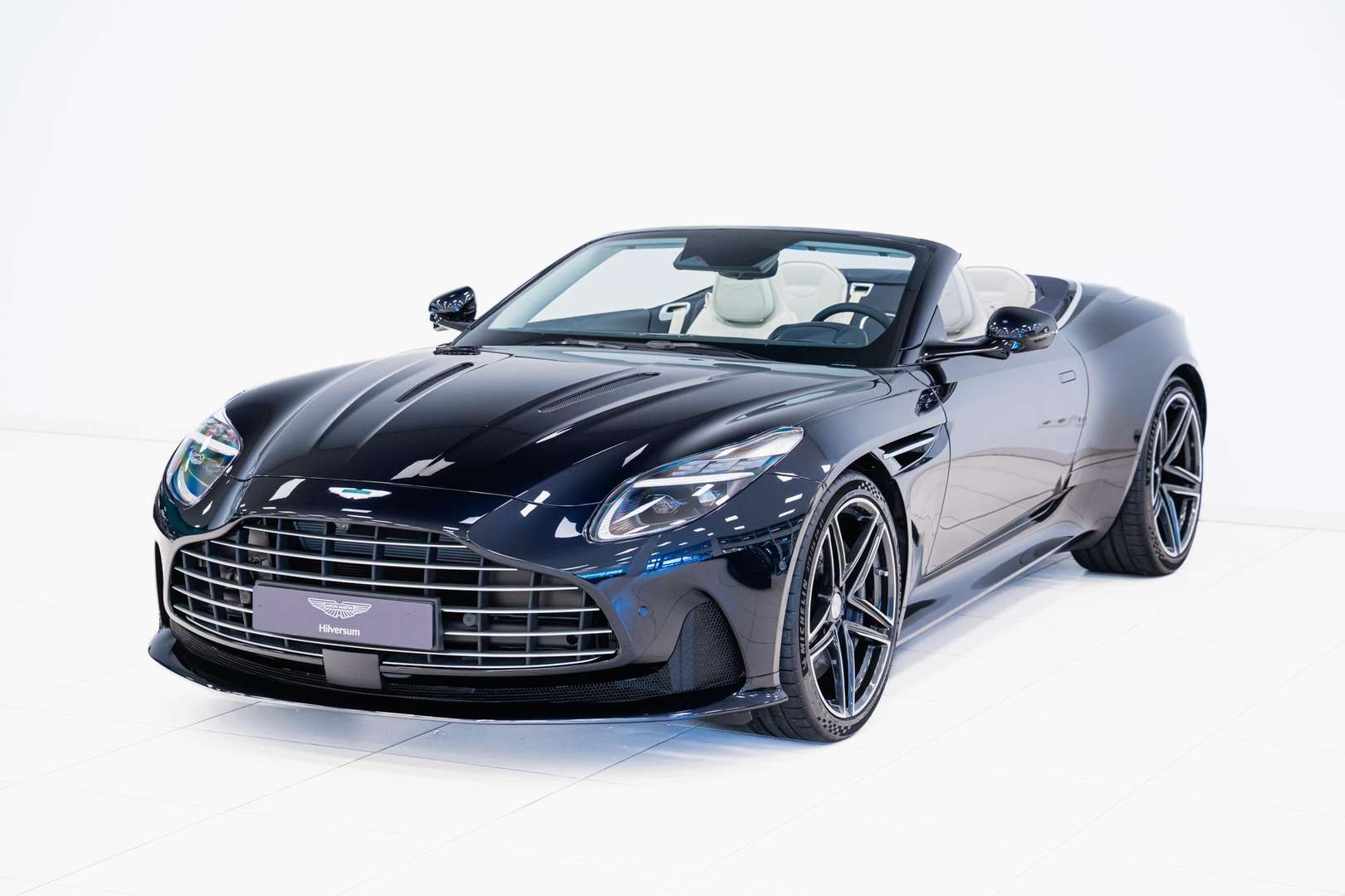 Aston Martin DB12 Volante - 2025 - Joinsteer - #23