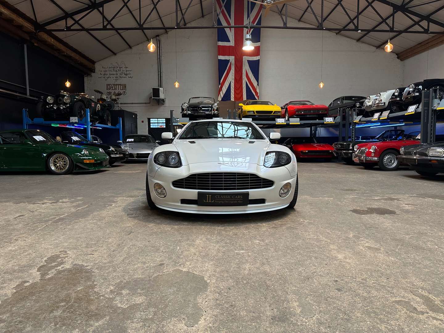 Aston Martin Vanquish S - 2006 - Joinsteer - #2