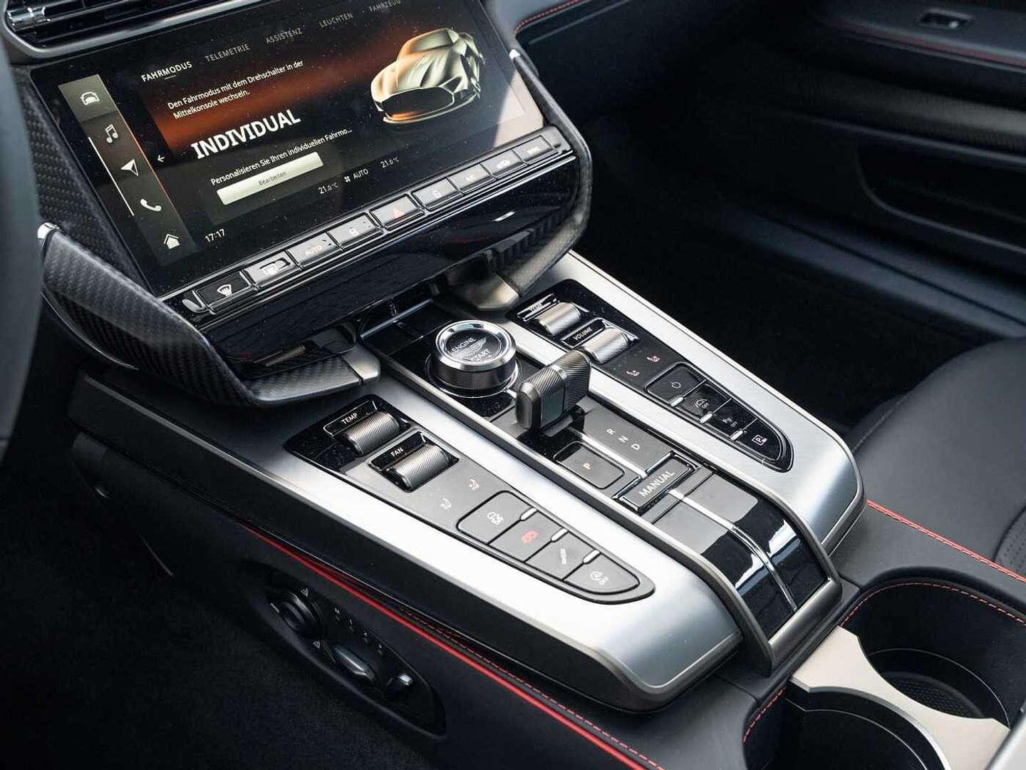 Aston Martin Vanquish - 2025 - Joinsteer - #10