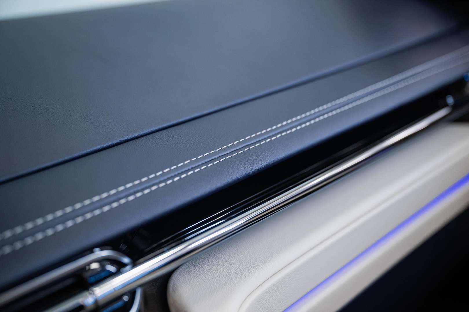 Aston Martin DB12 Volante - 2025 - Joinsteer - #42