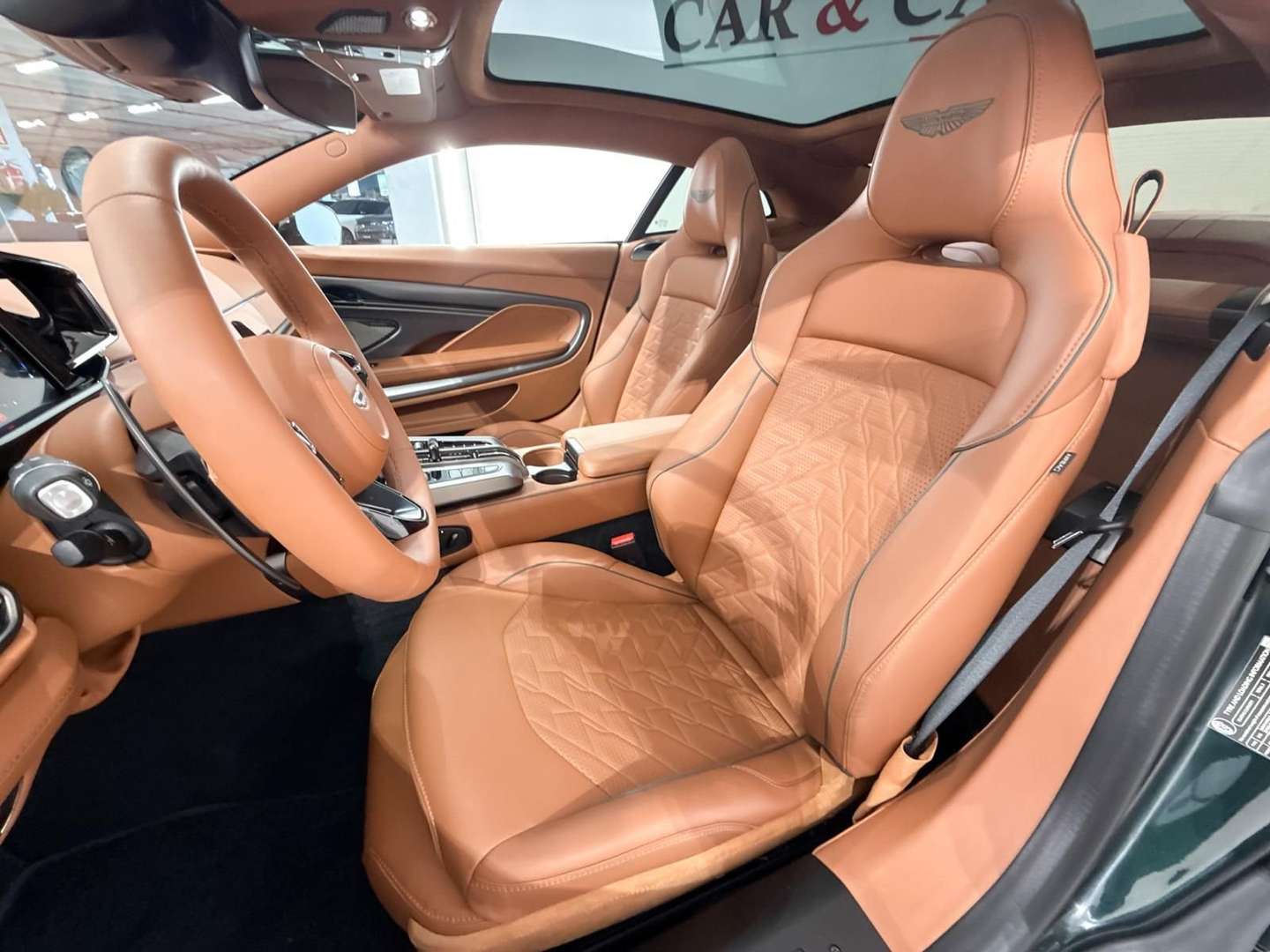 Aston Martin Vanquish - 2025 - Joinsteer - #9