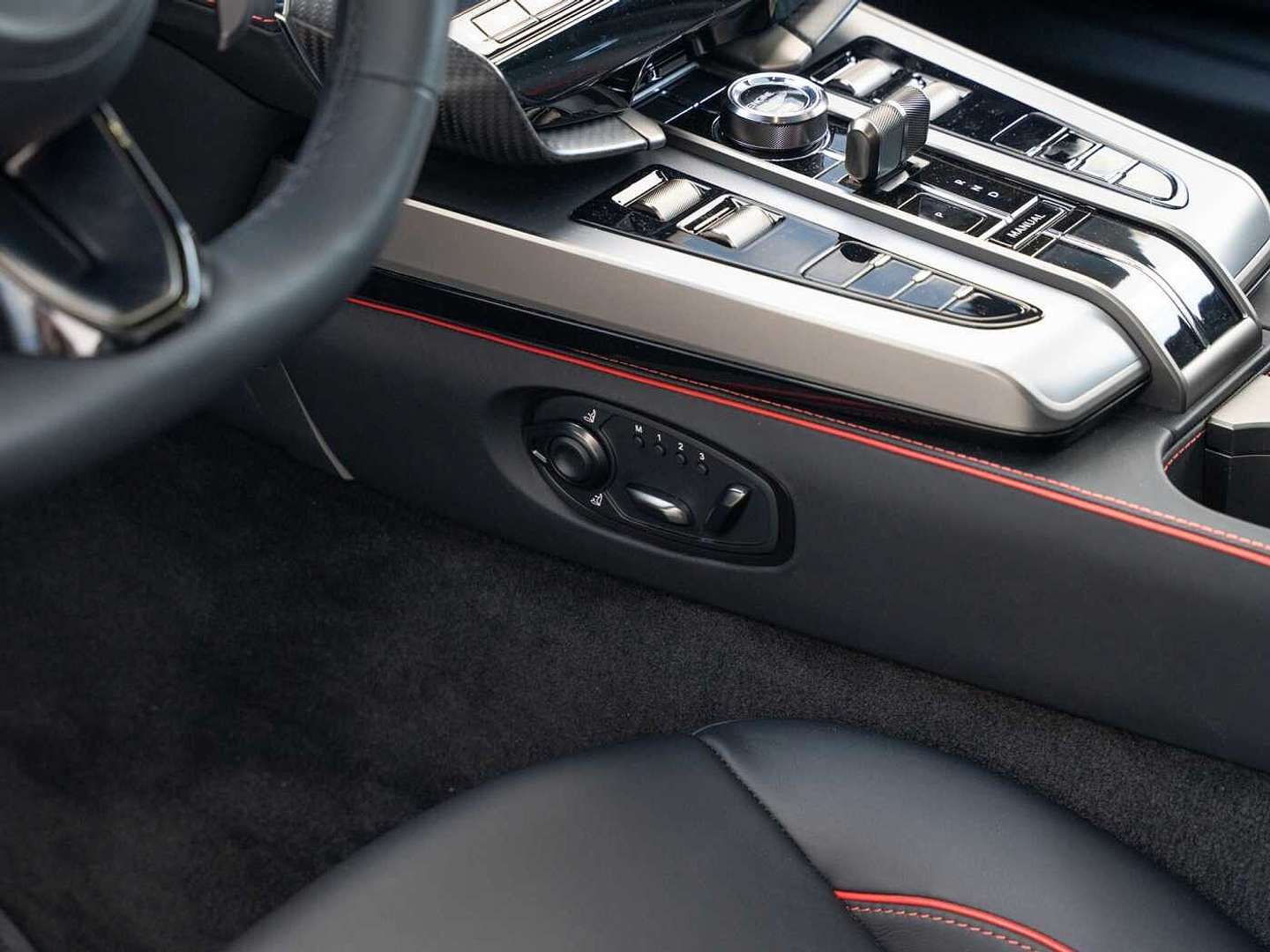 Aston Martin Vanquish - 2025 - Joinsteer - #29