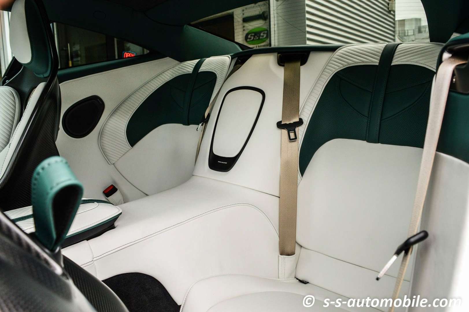 Aston Martin DBS 770 Ultimate Titanium - 2024 - Joinsteer - #20