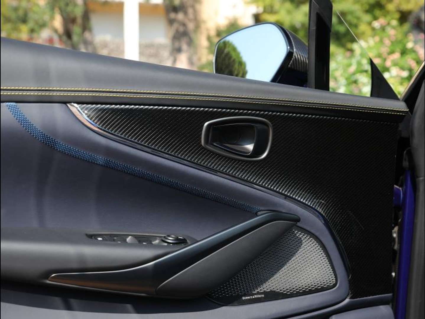 Aston Martin DBX 4.0 V8 Biturbo - 2025 - Joinsteer - #12