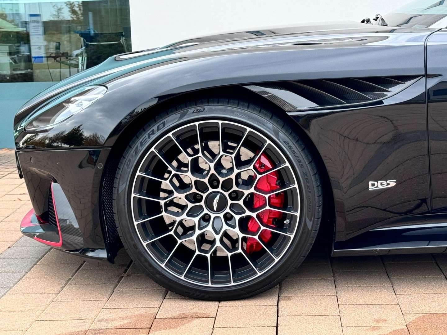 Aston Martin DBS Volante 770 Ultimate Limited 1 Of 199 - 2023 - Joinsteer - #9